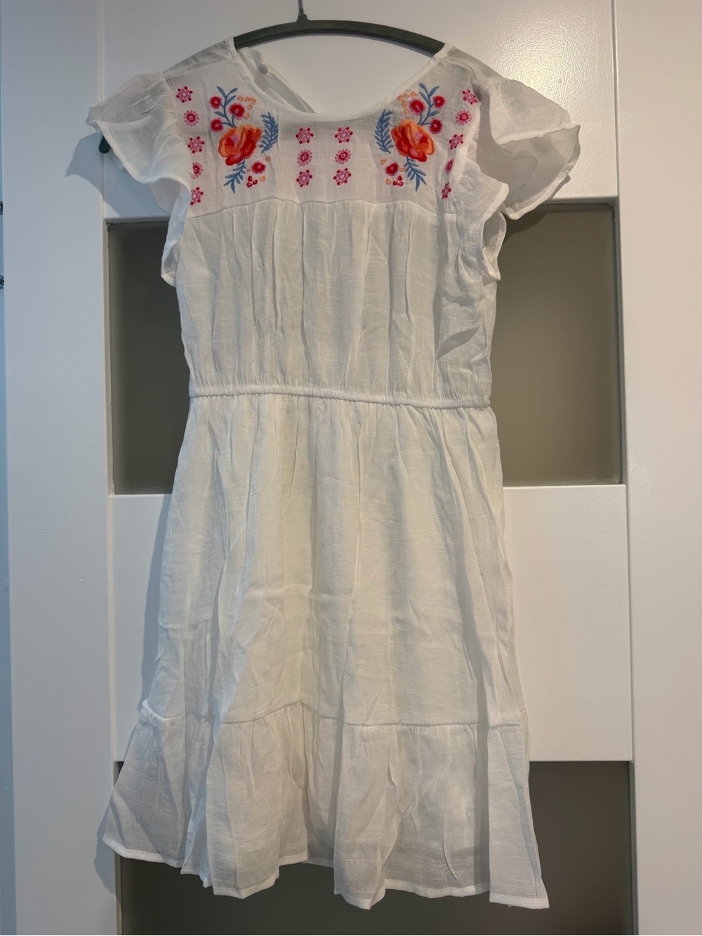 White Embroidered Flutter Sleeve Sundress - Picture 2 of 5
